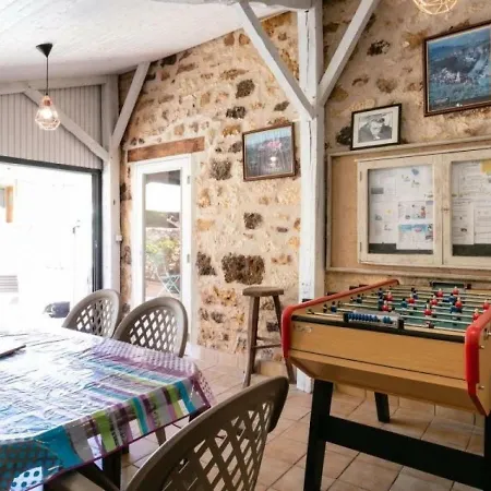 Tatil Evi House Du Bois Du Pech 2 *